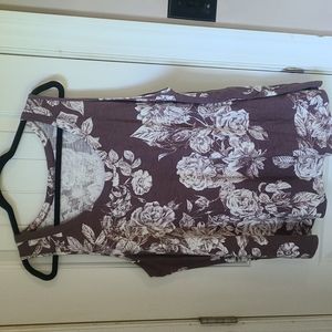 Maurices Scoop neck tank size 2x